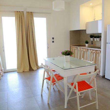 Casa Vacanze Coralloholiday Hotel ตอร์เลลาปิลโล ภายนอก รูปภาพ