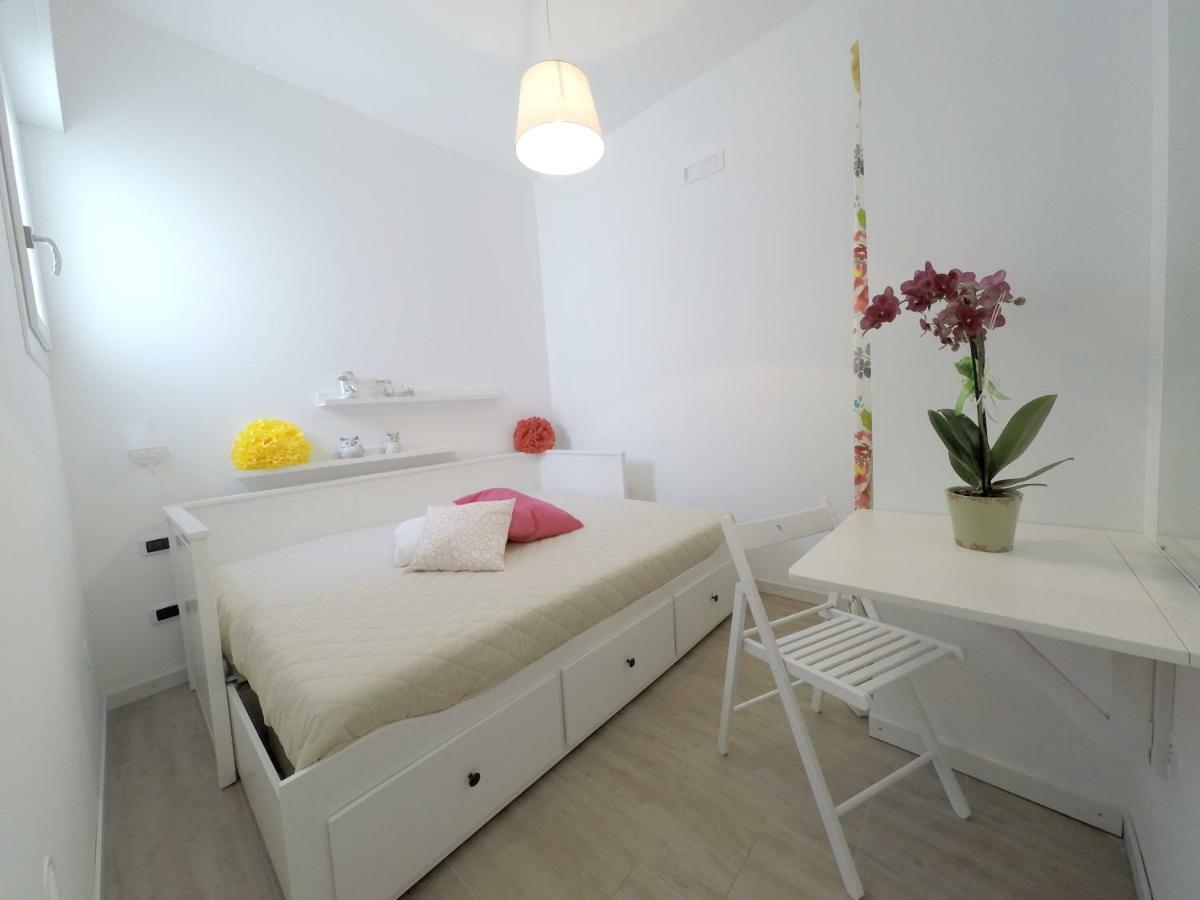 Casa Vacanze Coralloholiday Hotel ตอร์เลลาปิลโล ภายนอก รูปภาพ