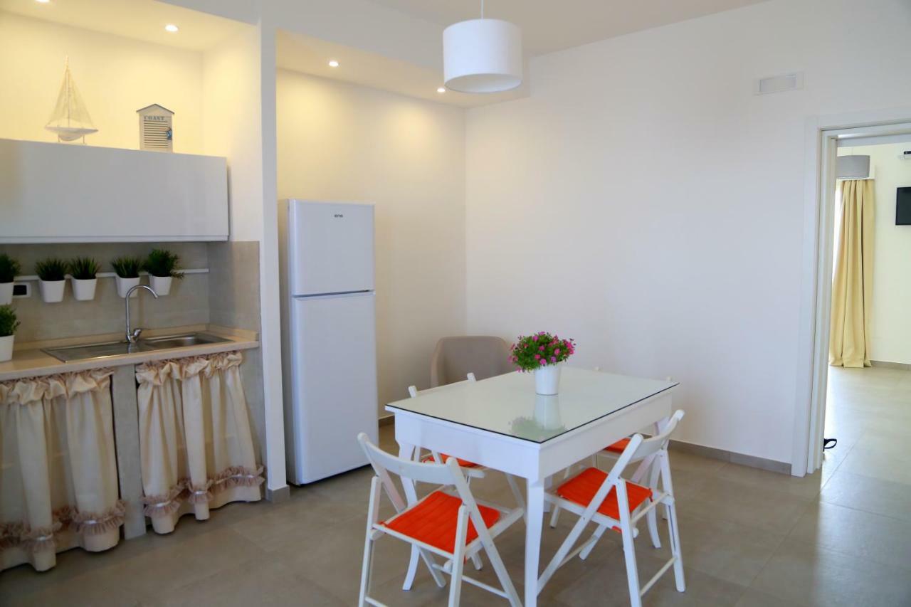 Casa Vacanze Coralloholiday Hotel ตอร์เลลาปิลโล ภายนอก รูปภาพ
