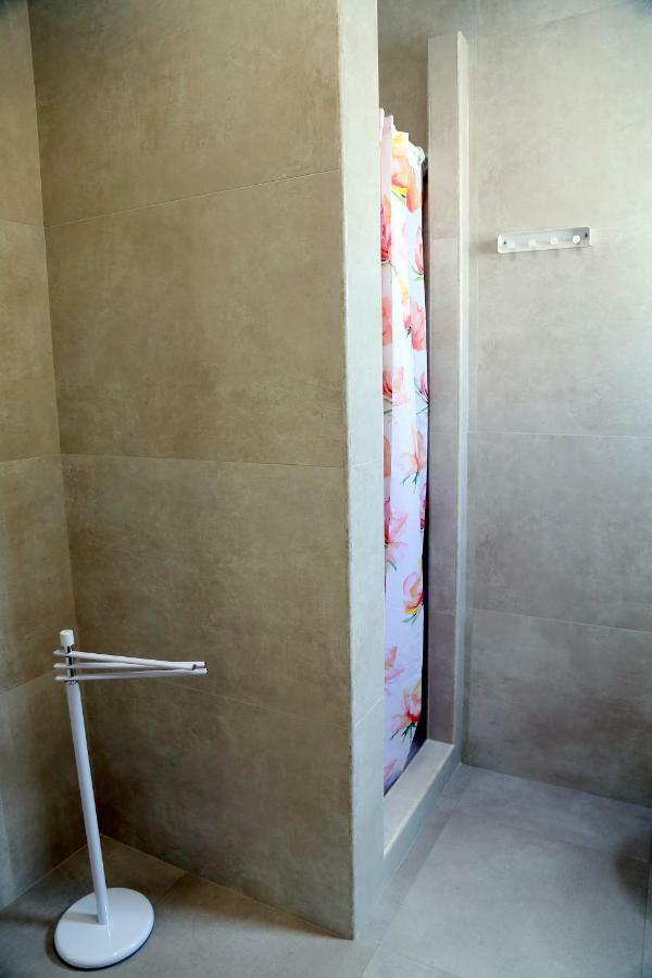 Casa Vacanze Coralloholiday Hotel ตอร์เลลาปิลโล ภายนอก รูปภาพ